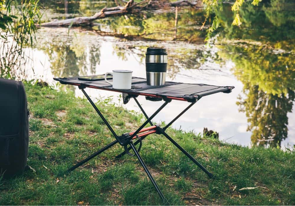 portable camp table